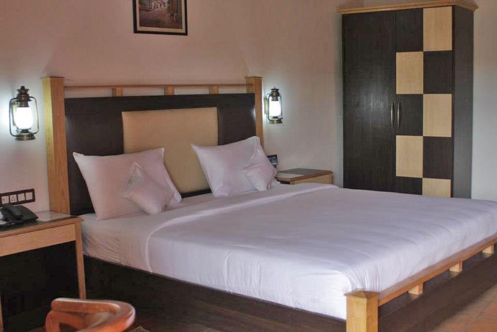Eka Resort Hassan Room photo