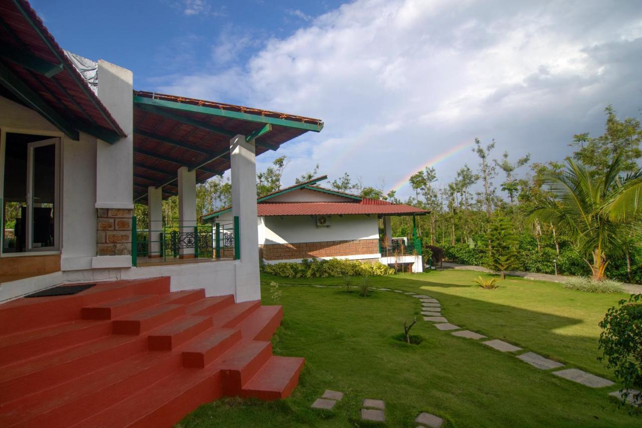 Eka Resort Hassan Exterior photo